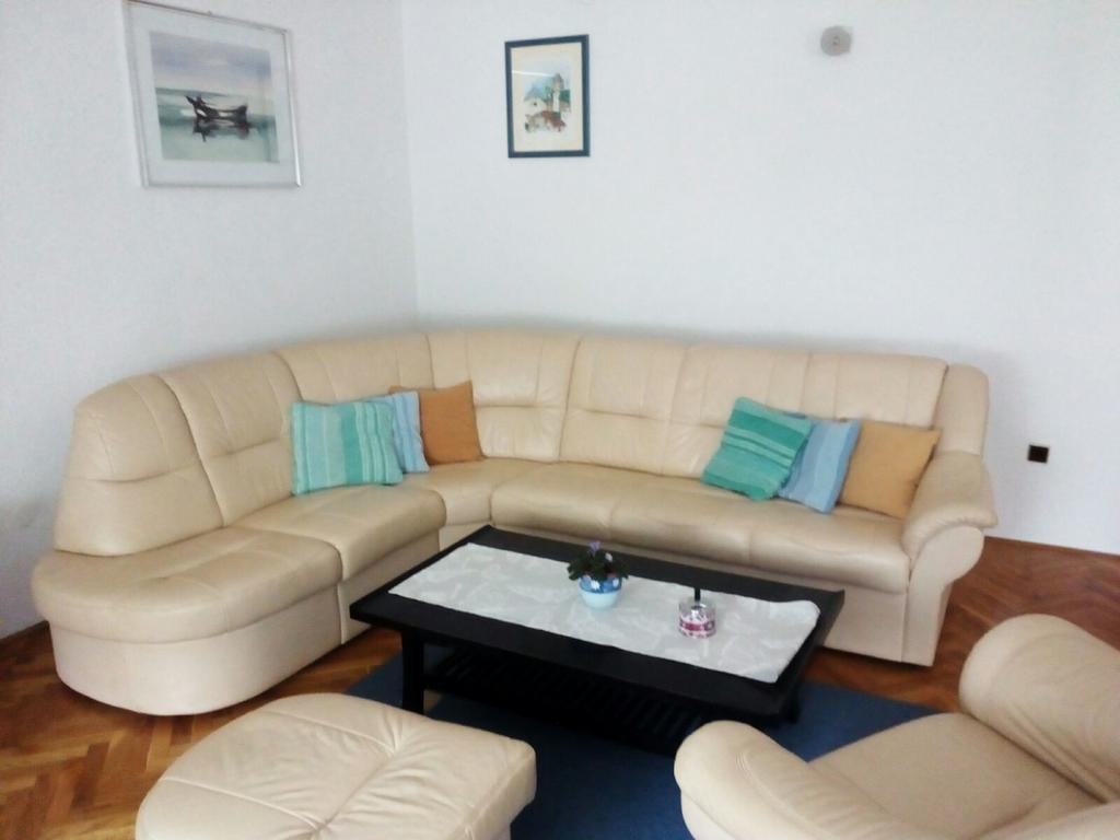 Apartment Rose Σολίν Εξωτερικό φωτογραφία